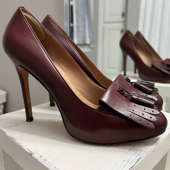 Ann Taylor Burgundy Leather Heels Size 8 - Picture 9 of 15
